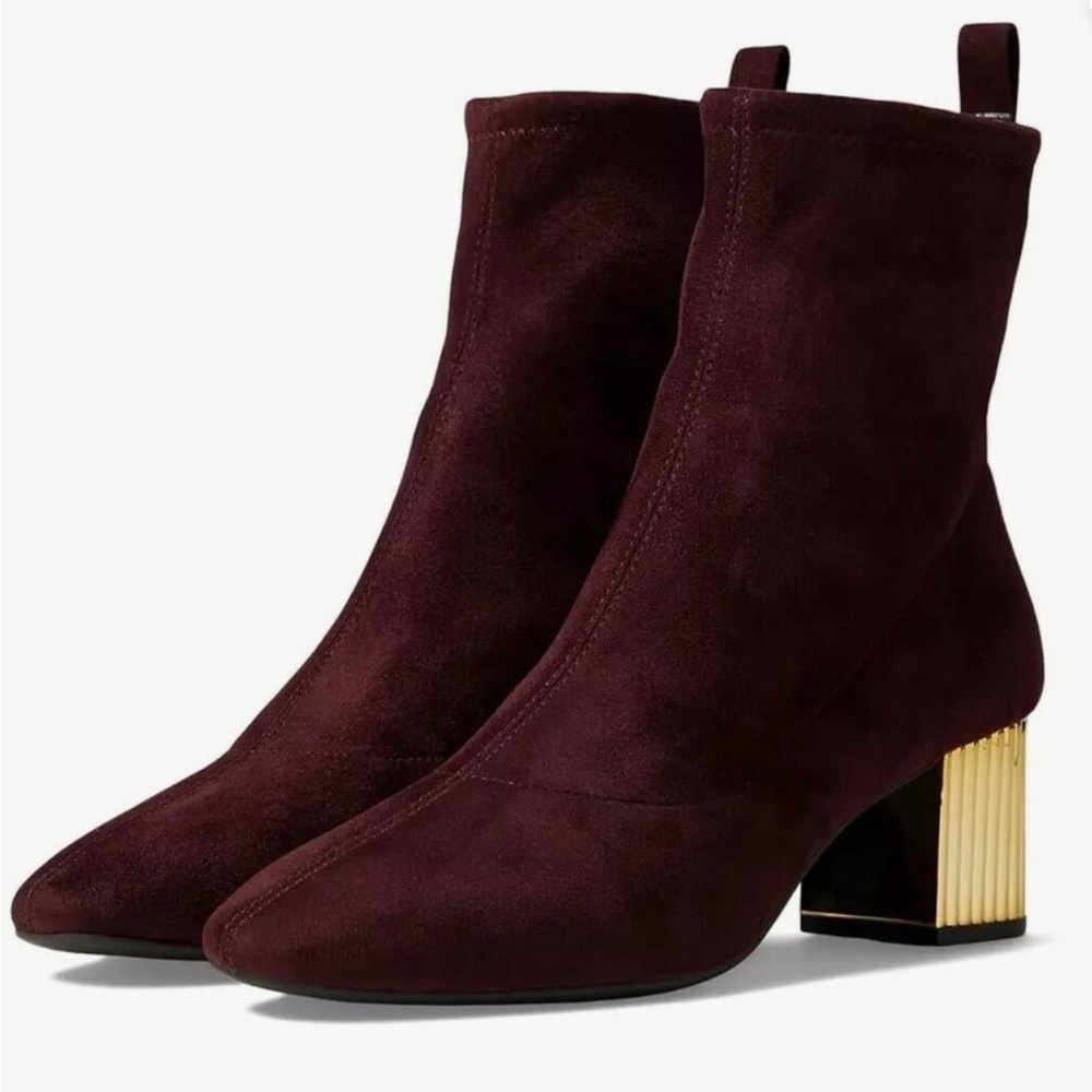 Women's Suede Block Heel Ankle Boots in Burgundy